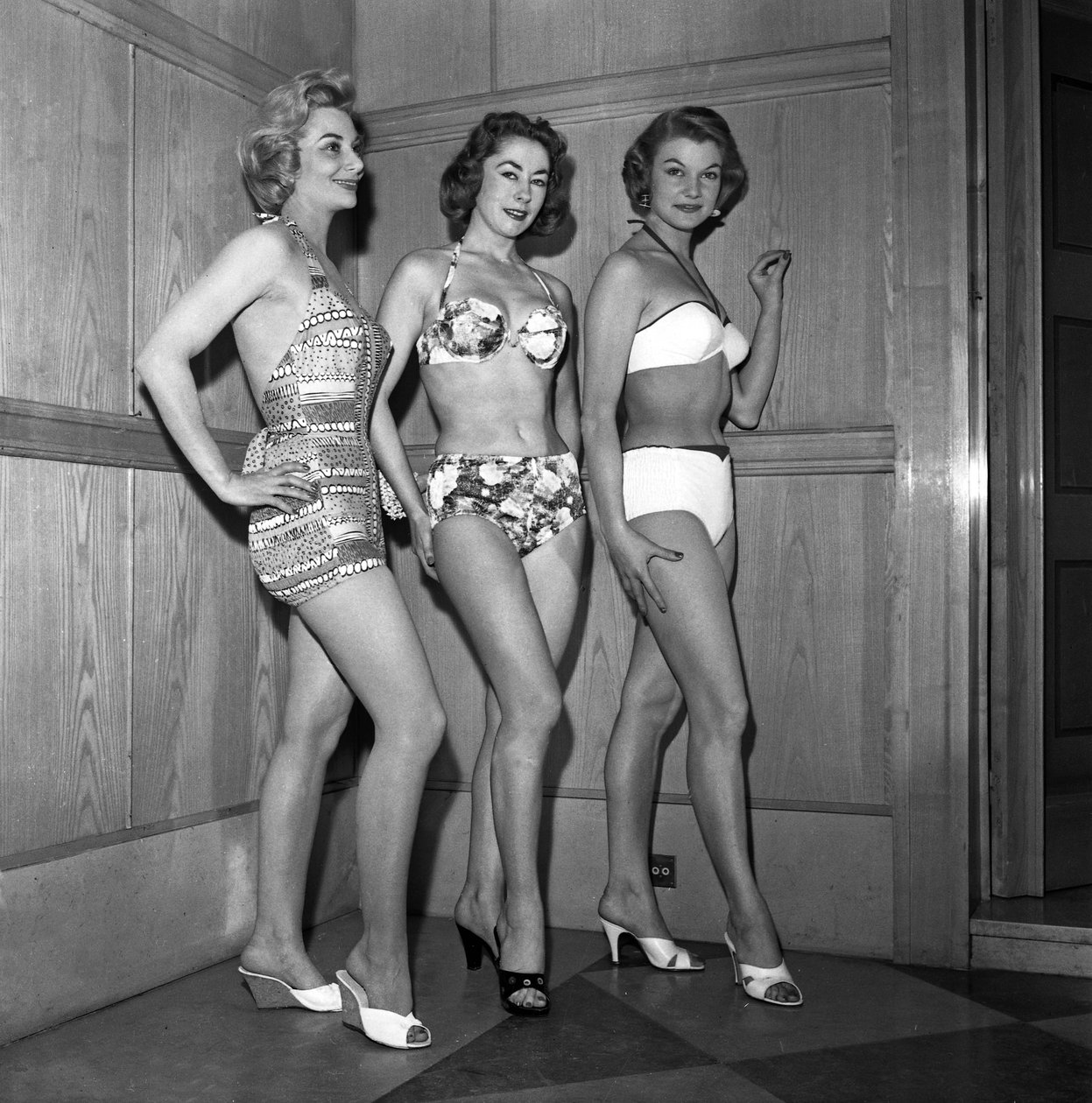 Presentation of Swimming Suits and Beach Suits in Paris by L. Libron by Unknown