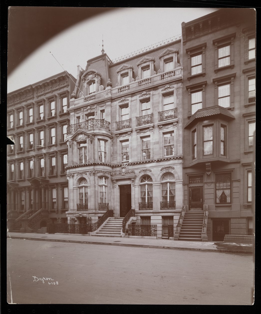 The John D. Crimmins residence at 40 East 68th Street, New York, 1898 by Byron Company