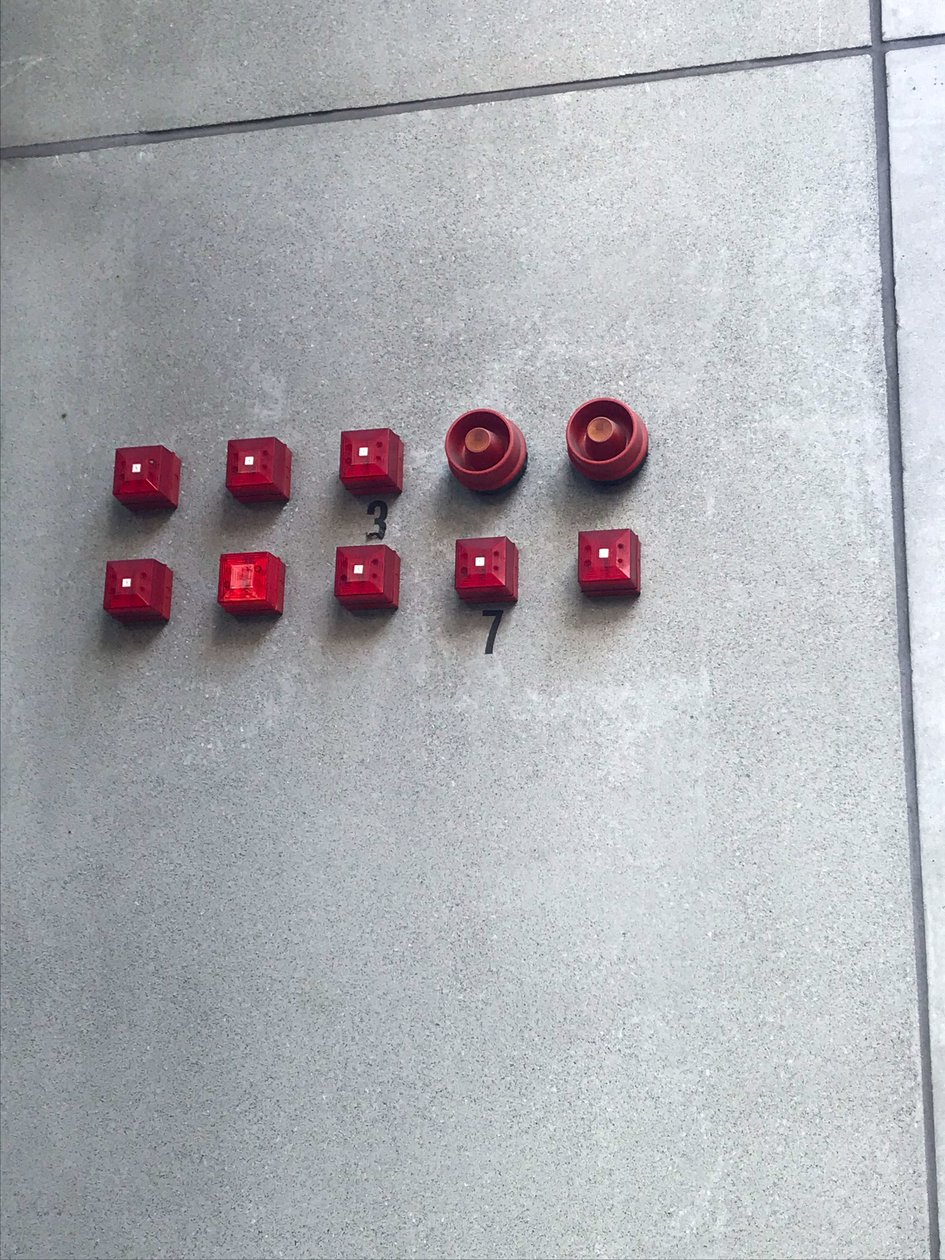 Composition - Architecture - Details by Cécile Jamet