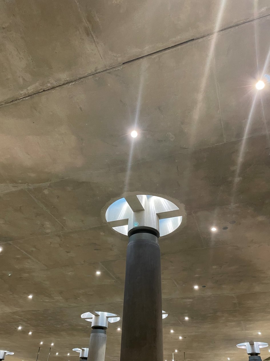 Composition - Architecture - Details by Cécile Jamet