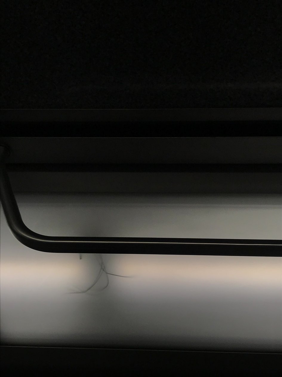 Composition - Metro by Cécile Jamet