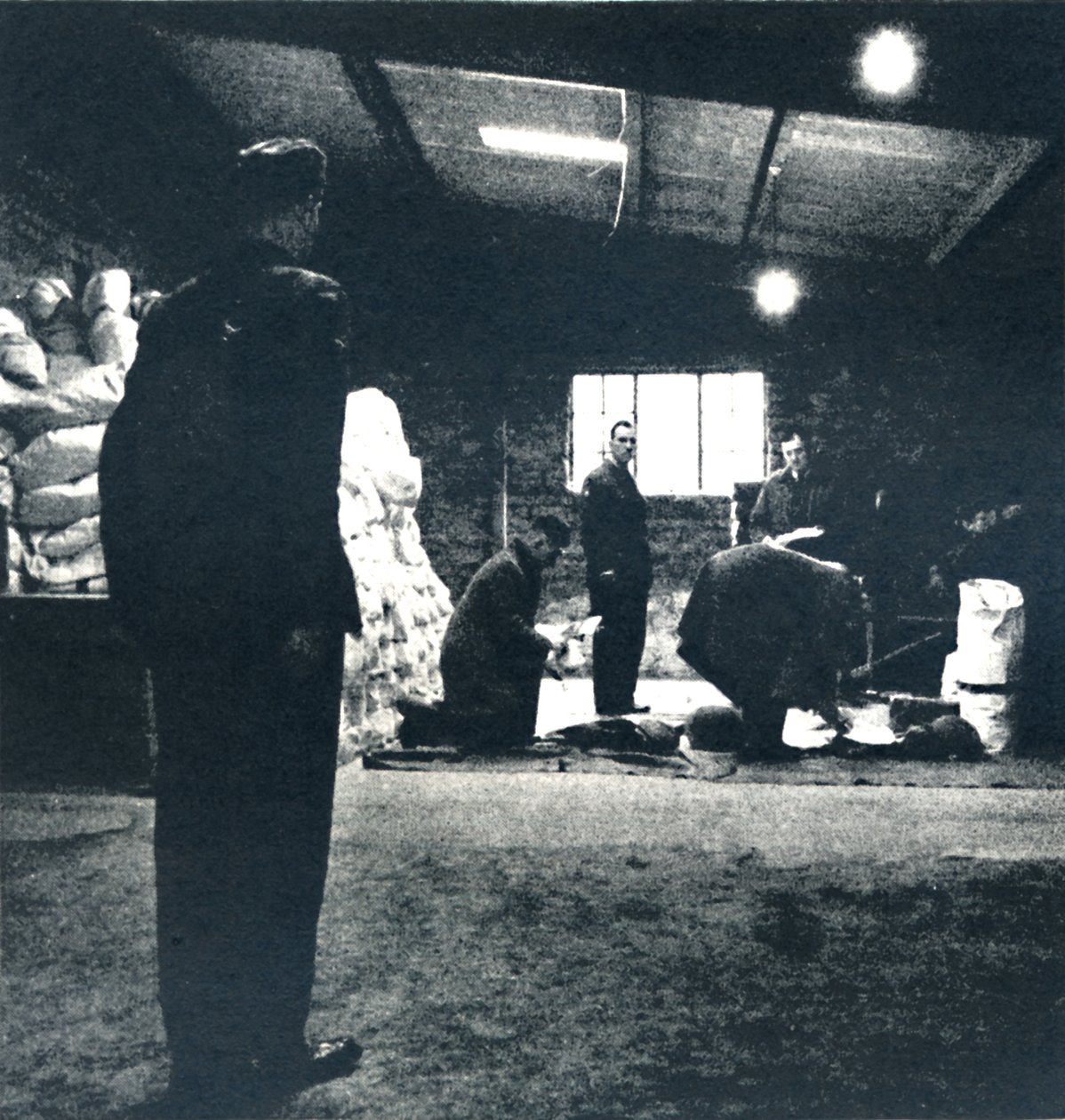 Kit Distribution by Cecil Beaton
