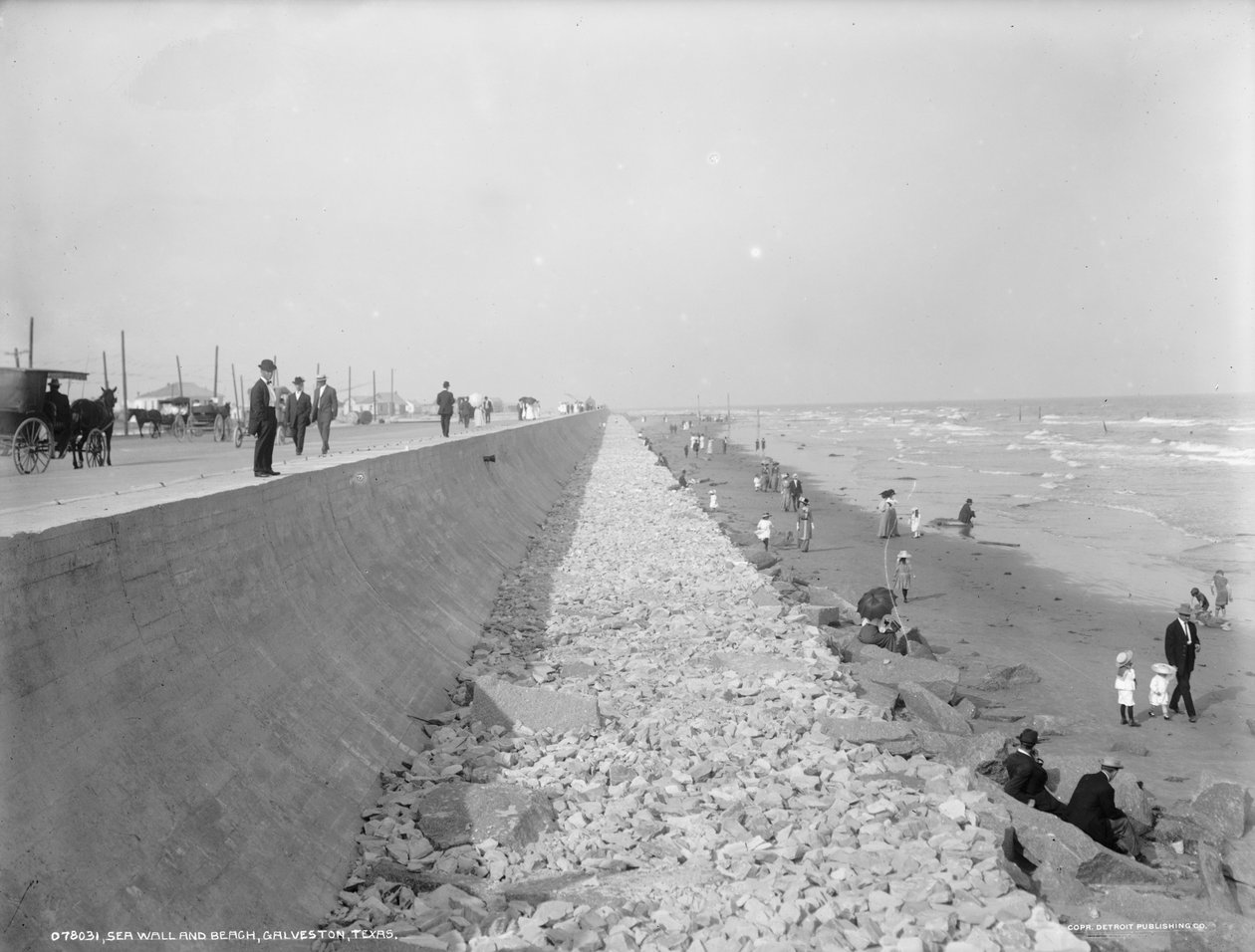 Seawall and Beach, Galveston, Texas by Detroit Publishing Co.