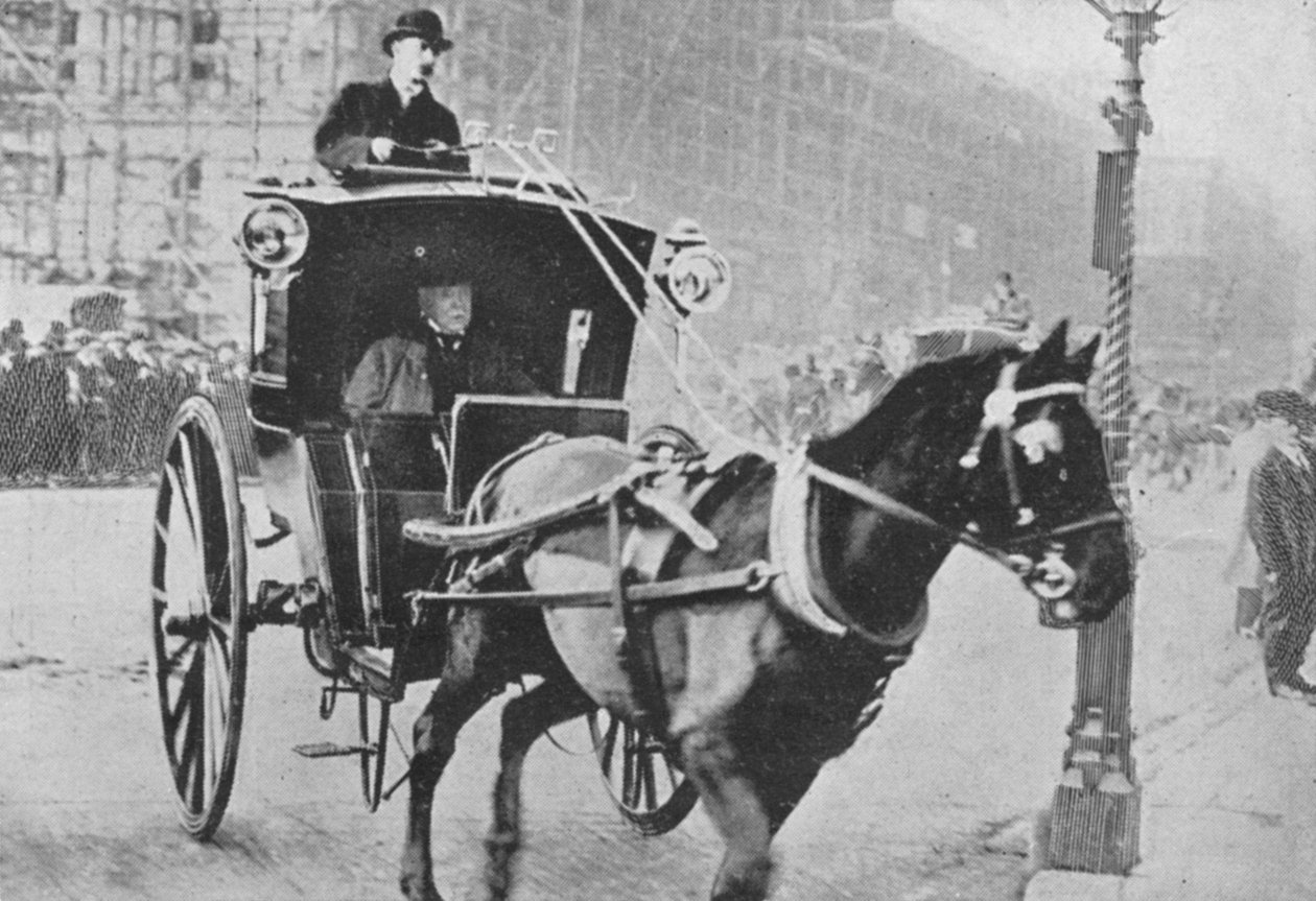The Premier Takes a Cab, from an article entitled The Reassembling of Parliament published in The Graphic October 27th 1906 by English Photographer