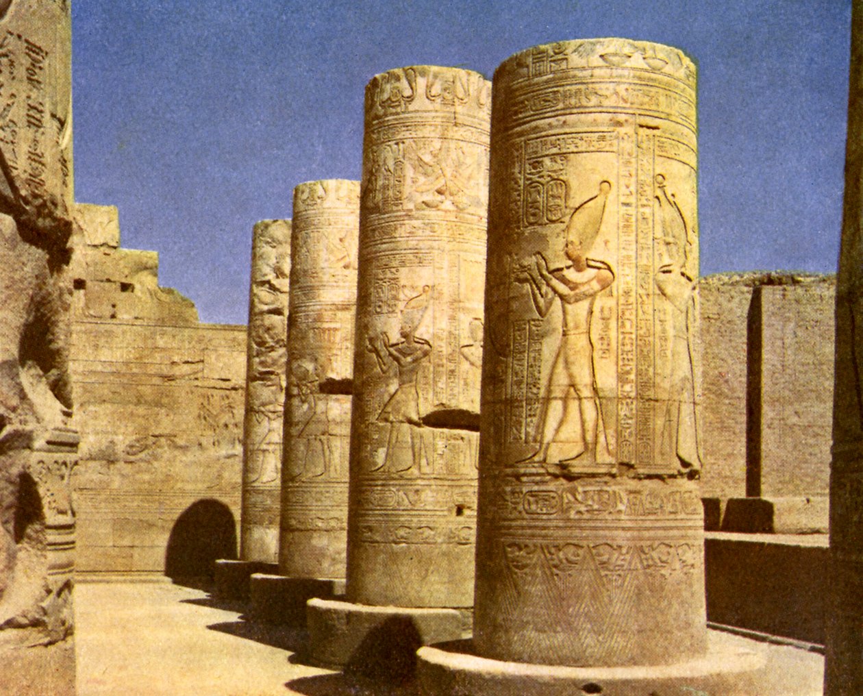 Egypt - Kom Ombo by English Photographer