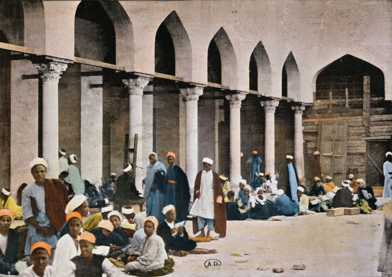 Pupils receiving instruction in the courtyard of the Al-Azhar Mosque in Cairo, c.1900 by French Photographer