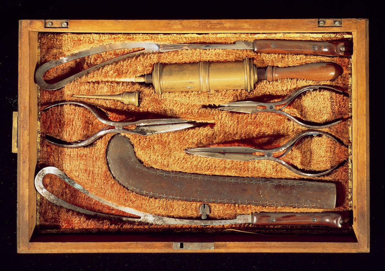 Box of obstetric instruments by Italian School