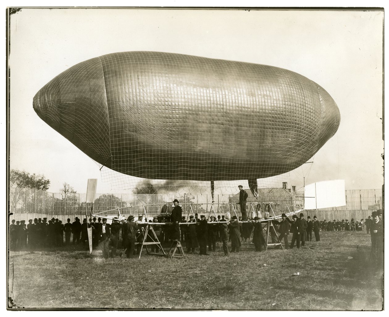 Airship 