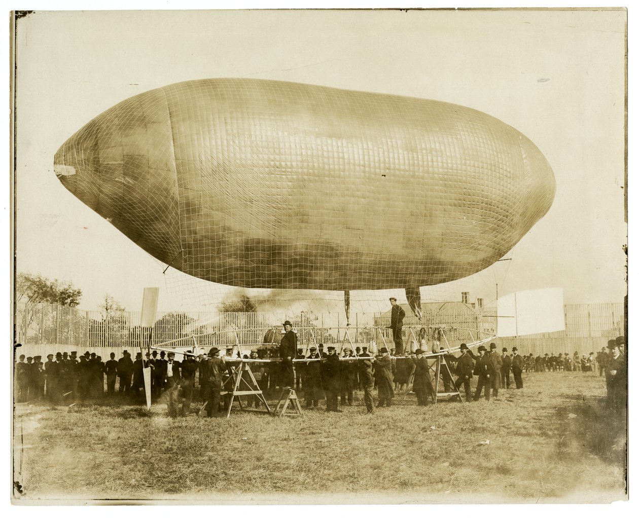 Airship 
