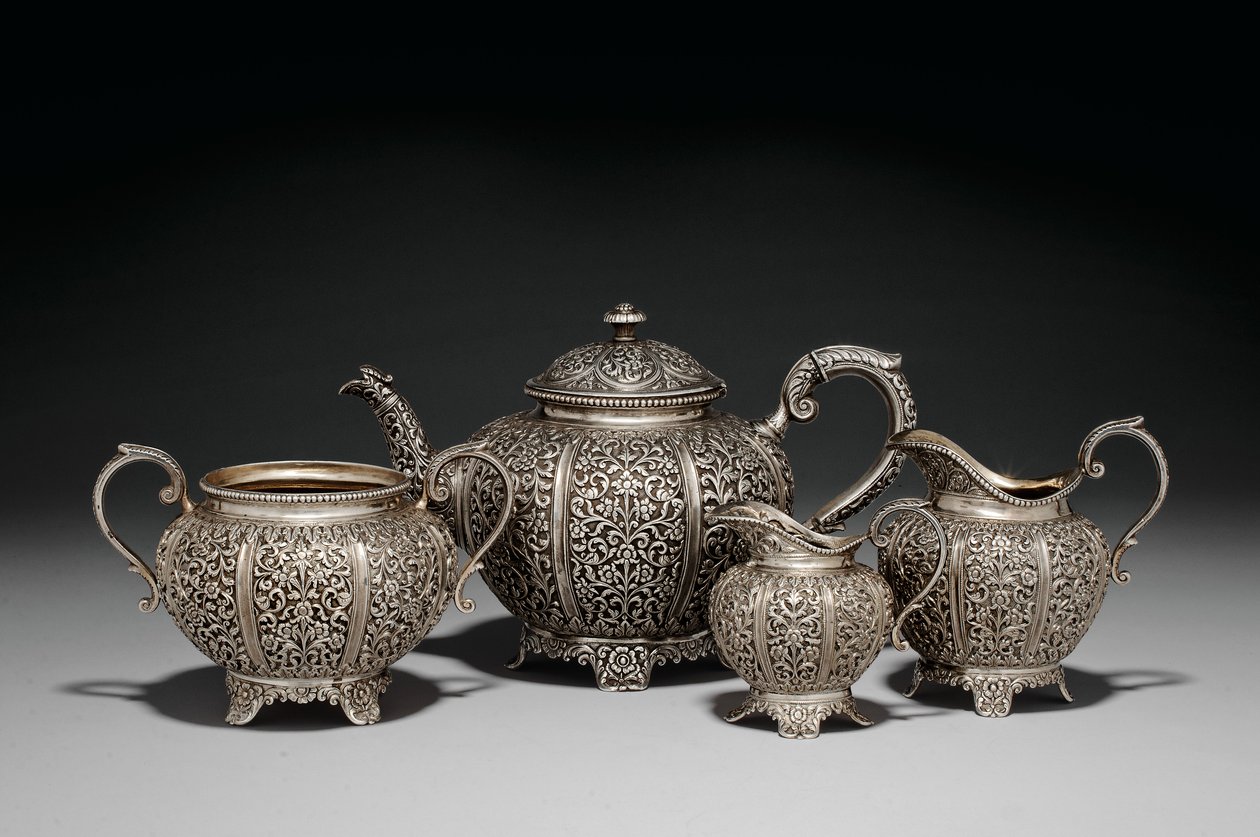 Repousse Four-Piece Tea Set by Oomersi Mawji