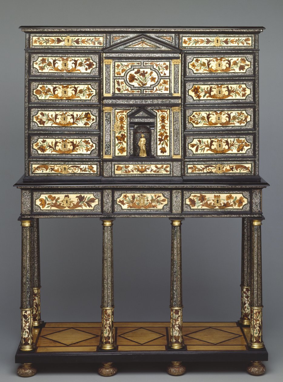 Cabinet on stand by Pierre Gole