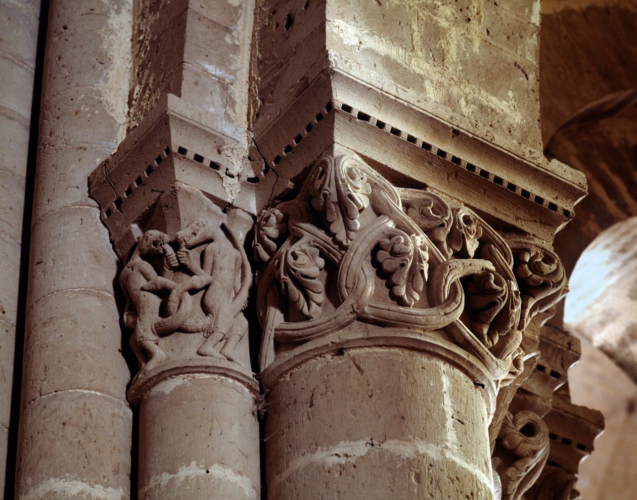 Carved capital of the nave by Romanesque