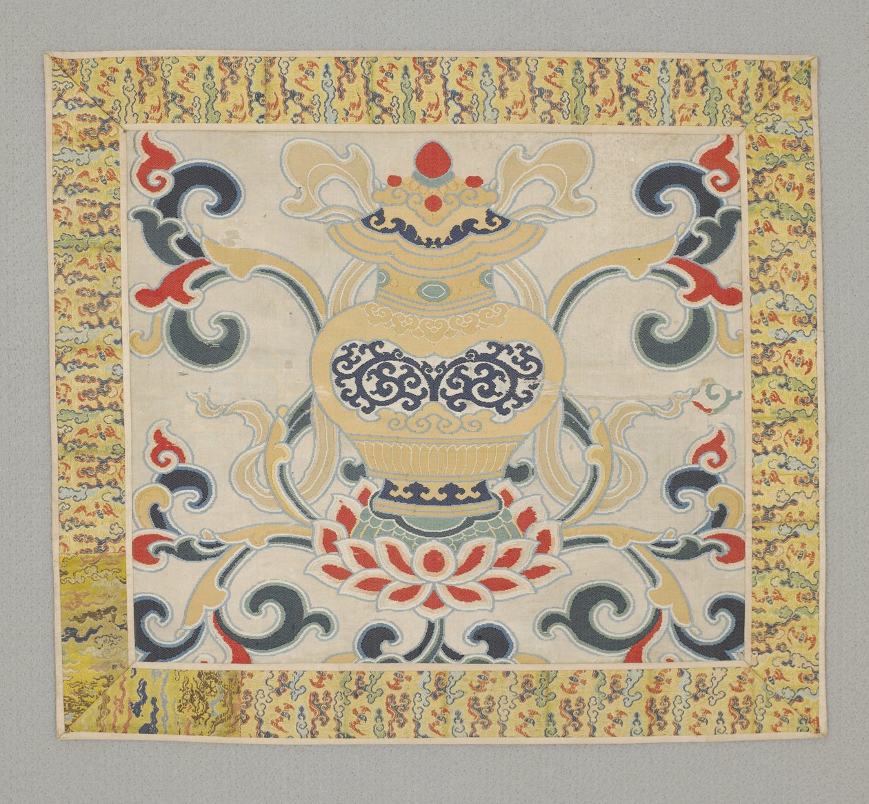 Eight Buddhist Precious Things, Vase by School Chinese
