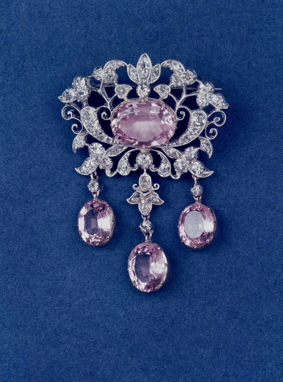 Brooch in Shape of a Flower by Unbekannt Unbekannt