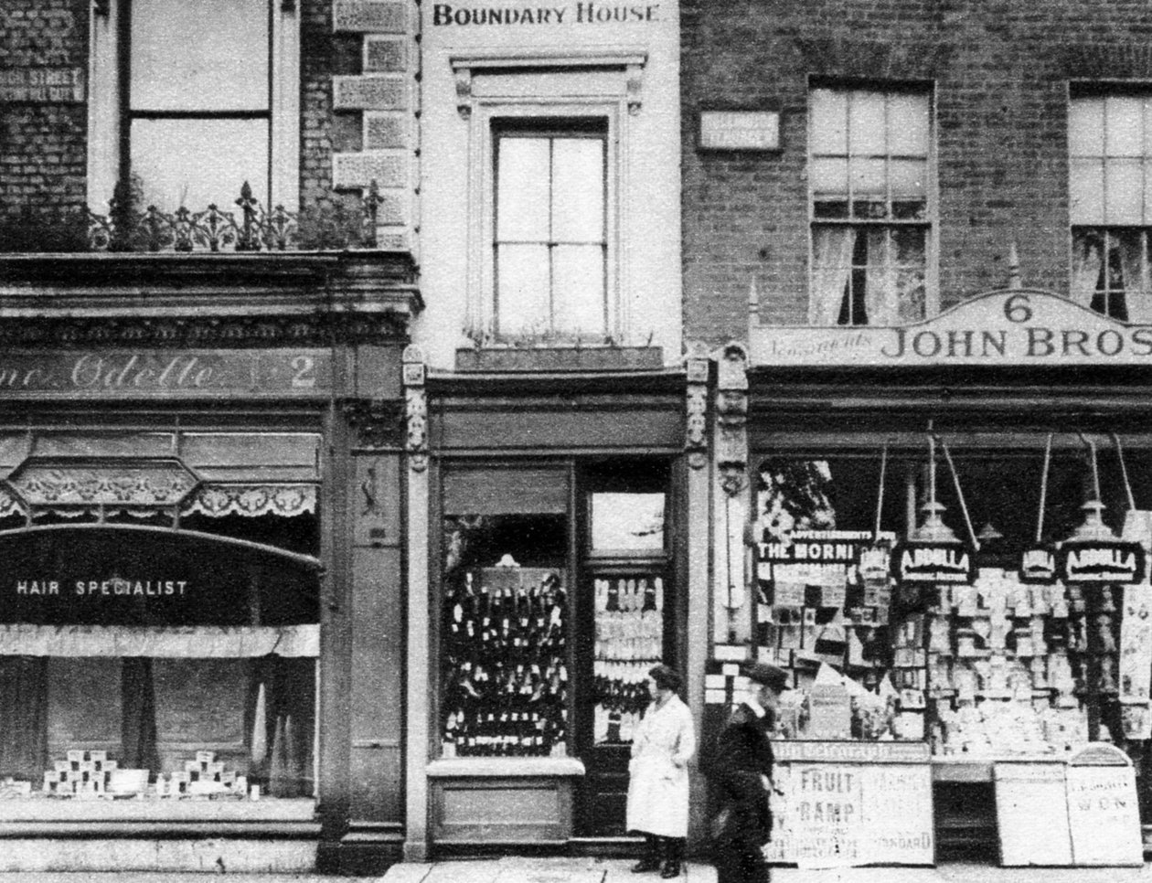 Boundary House, Notting Hill Gate, London by Unbekannt