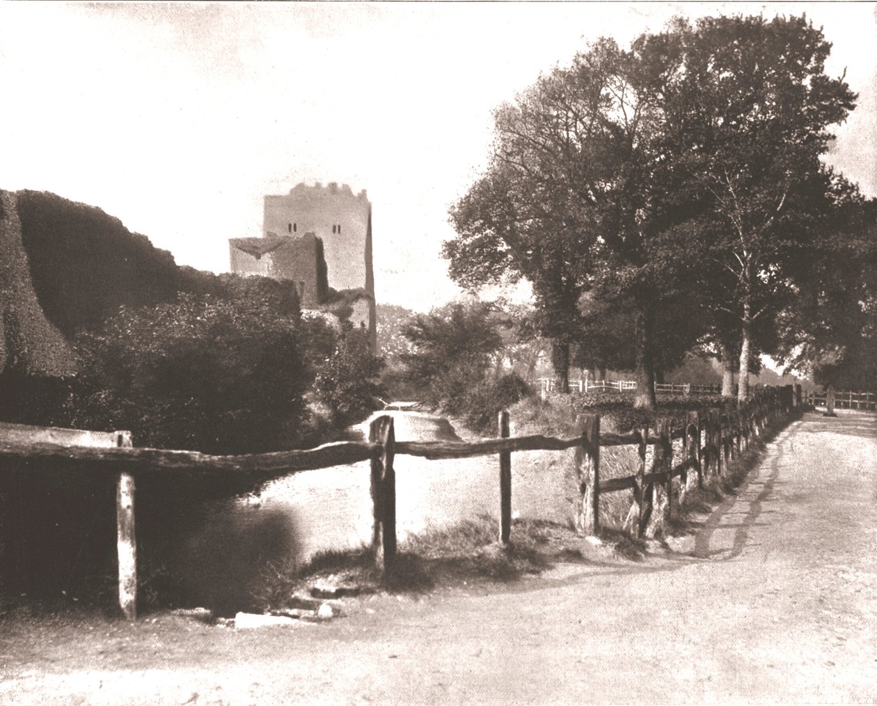 Old Moat, Portchester Castle, Hampshire, 1894 by Unbekannt