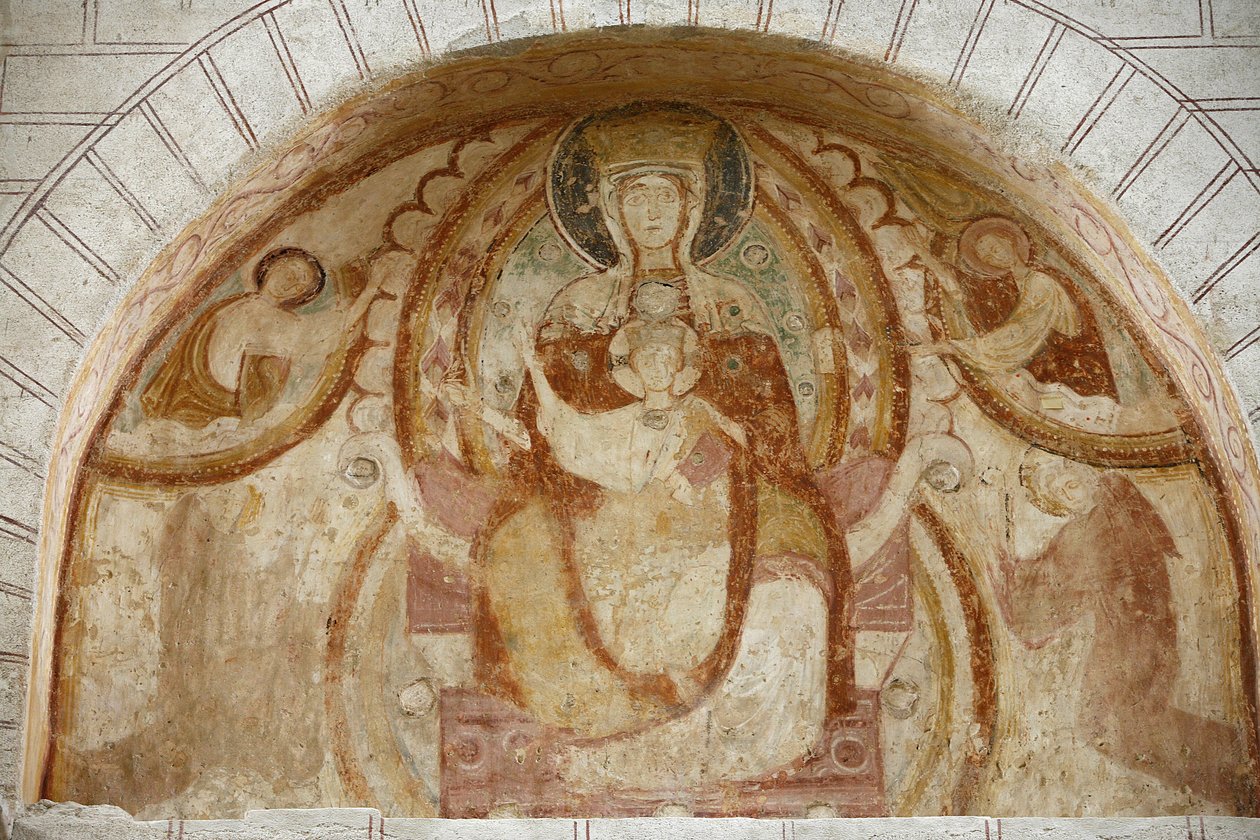 Saint-Savin abbey tympanum: Virgin and child, Saint-Savin-sur-Gartempe, France by Unbekannt