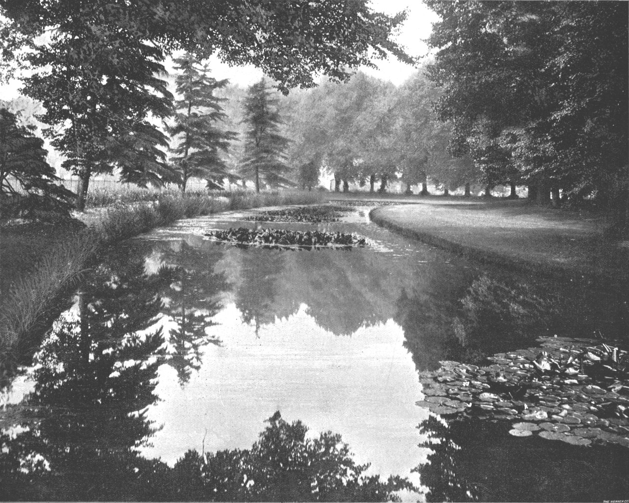 The Backwater at Hampton Court, Richmond, London by Unbekannt