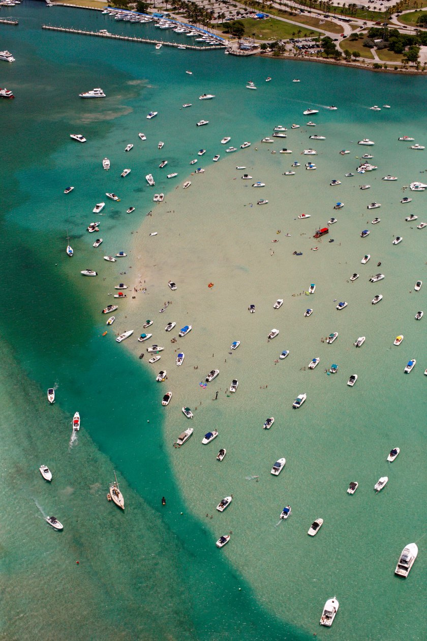 Aerial View of Boats in the Sea, Miami by Unbekannt Unbekannt