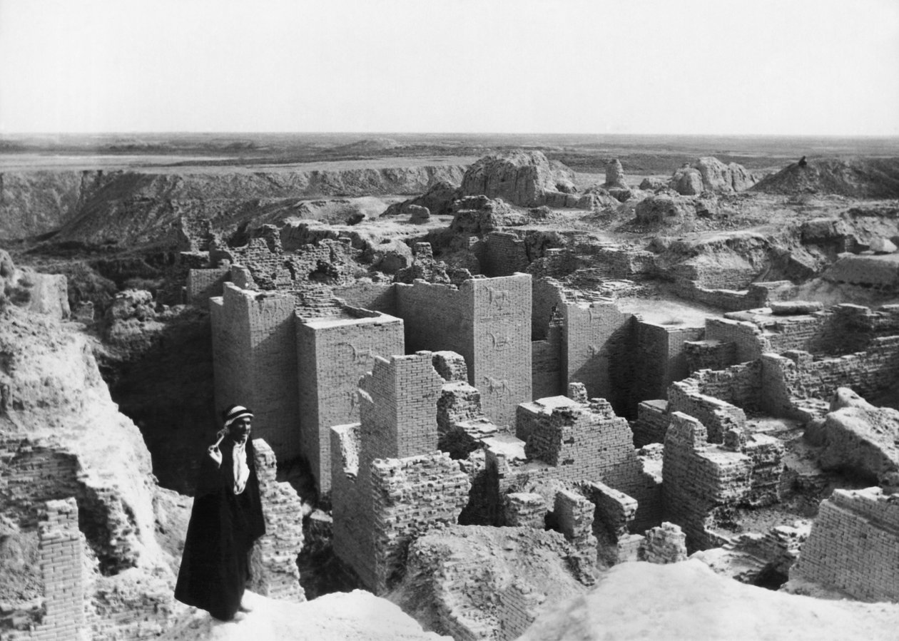 Ruins of Babylon, Babylon, Iraq, April 25, 1932 by Unbekannt Unbekannt