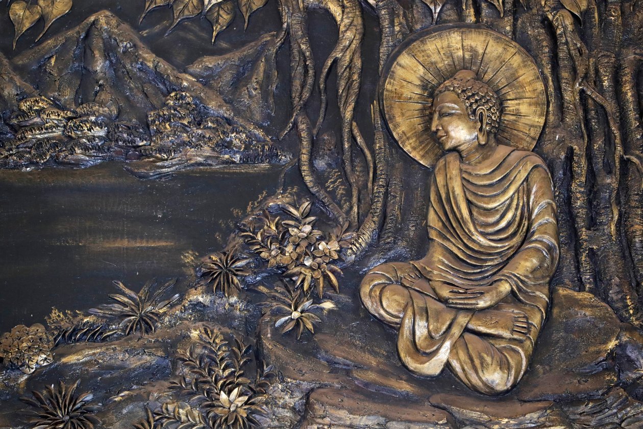 Shakyamuni Buddha Sitting in the Meditation Pose Under the Bodhi Tree, Dalat, Vietnam by Unbekannt Unbekannt