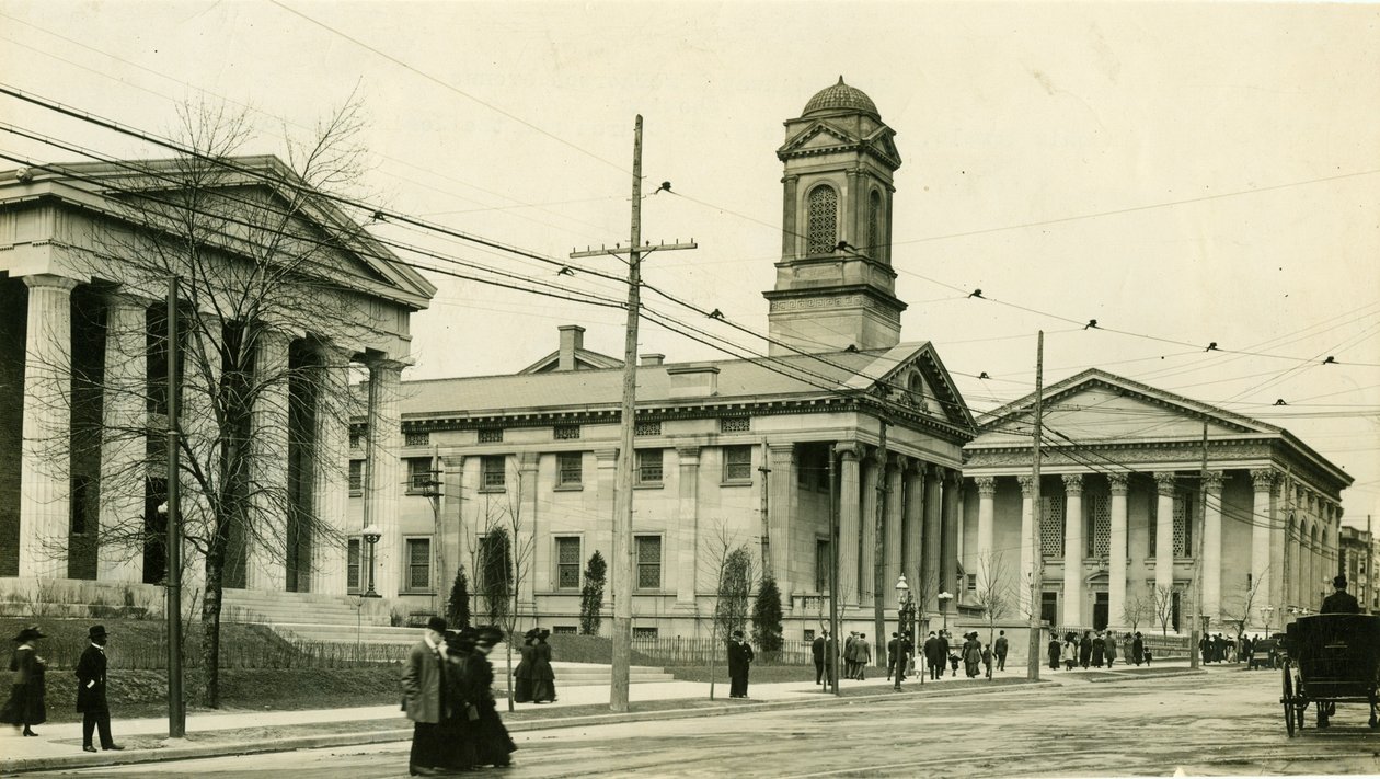 North Kingshighway Boulevard at McPherson Avenue by Unknown