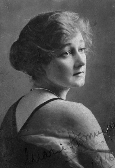 Marie Hemingway, English Actress by Elliott and Fry