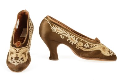 Bainbridge and Co. Court Shoe by English School