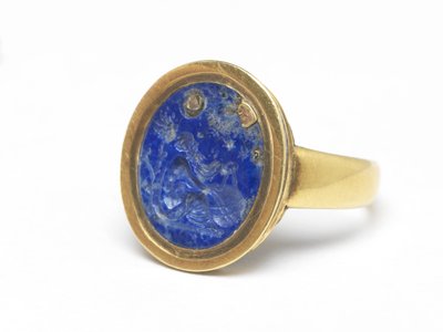 Ring by English School