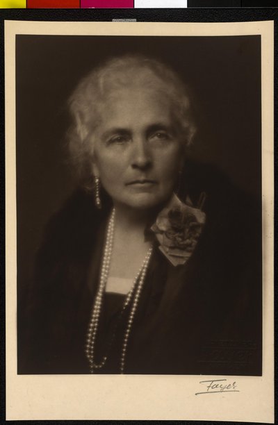 Picture of Margaret countess Lichnowsky by Ferdinand Schmutzer