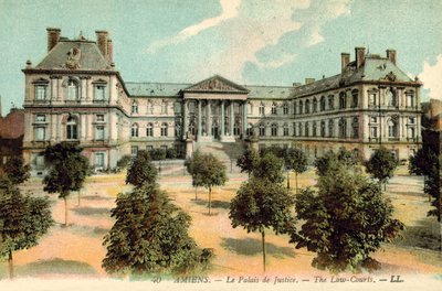 Amiens, Le Palais de Justice by French Photographer