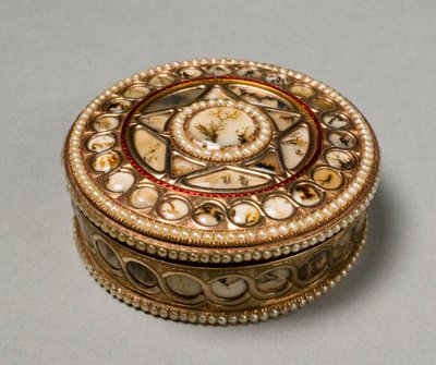 Round Snuff Box by German School