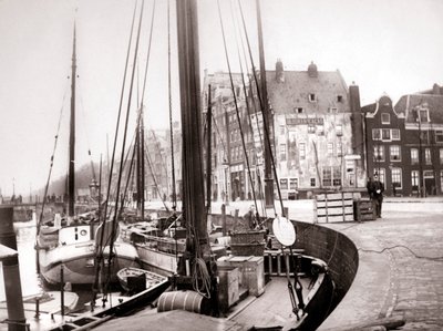 Canal Boats, Rotterdam by James Batkin