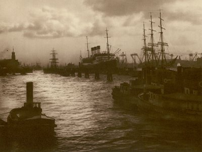 Hamburg Harbour by Kurt Hielscher