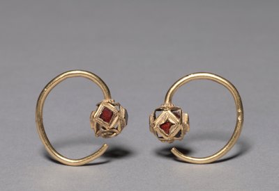 Earring by Ostrogothic