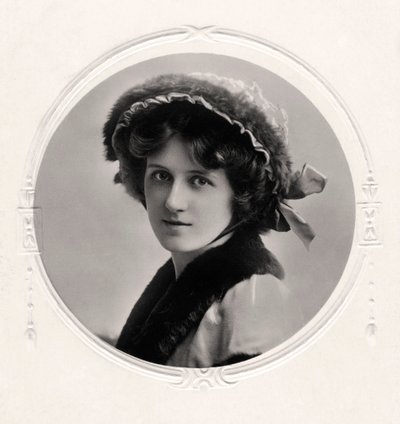 Nina Sevening, British actress by Rita Martin