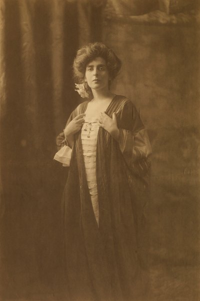 Laura Dreyfus Barney by Toponier Roissonnas