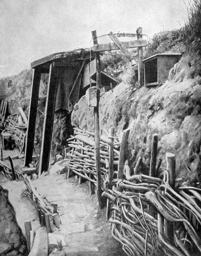 A French trench, World War I by Unbekannt