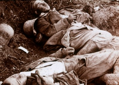 Bodies of German Grenadiers, c1914-c1918 by Unbekannt