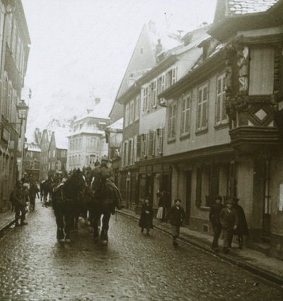 Column of German soldiers, Ribeauvillé, France, c. 1914-1918 by Unbekannt