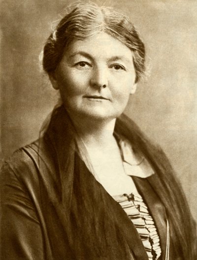 Margaret Bondfield by Unbekannt