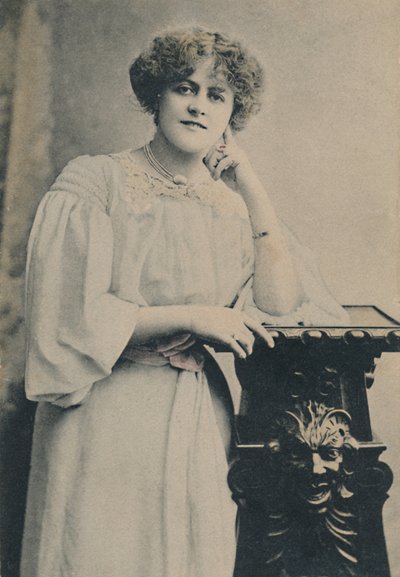 Miss Marie Studholme by Unbekannt