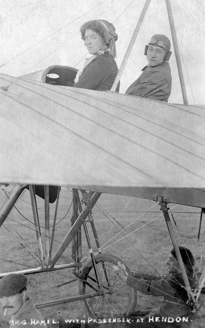 Mr. G. Hemel with Passenger, Hendon, London, c.1910s by Unbekannt