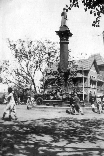 Parsees Memorial Fountain, Mumbai, India by Unbekannt