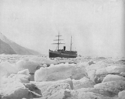 Steamer Queen, Glacier Bay, Alaska by Unbekannt