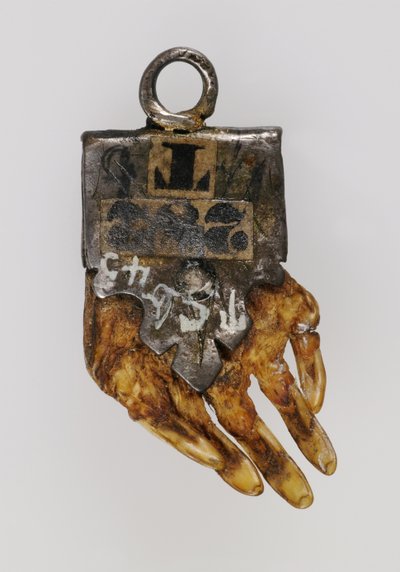 Witch moles paw Mole Amulet by Unbekannt