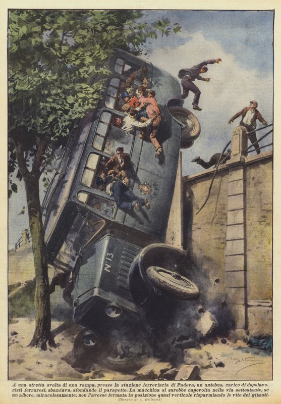 At a sharp turn of a ramp near the Padua railway station, a bus by Achille Beltrame